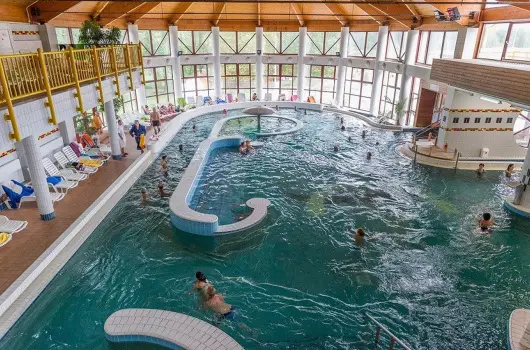 Arany Apartmanhz Zalagyngye, Zalakaros