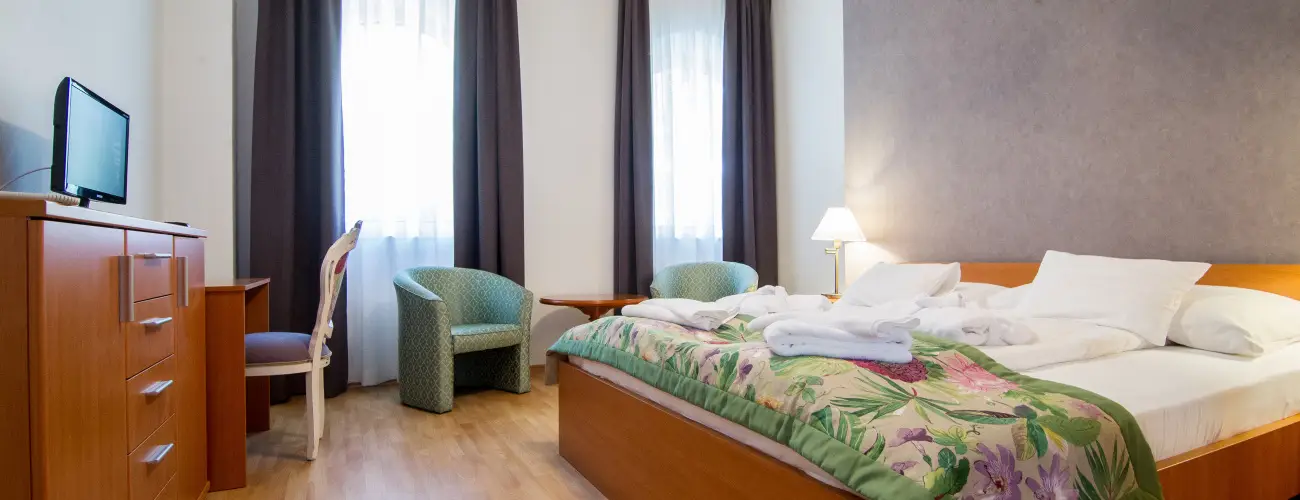 Batthyny Kria Zalacsny - Napi rak flpanzis elltssal (1 jtl)