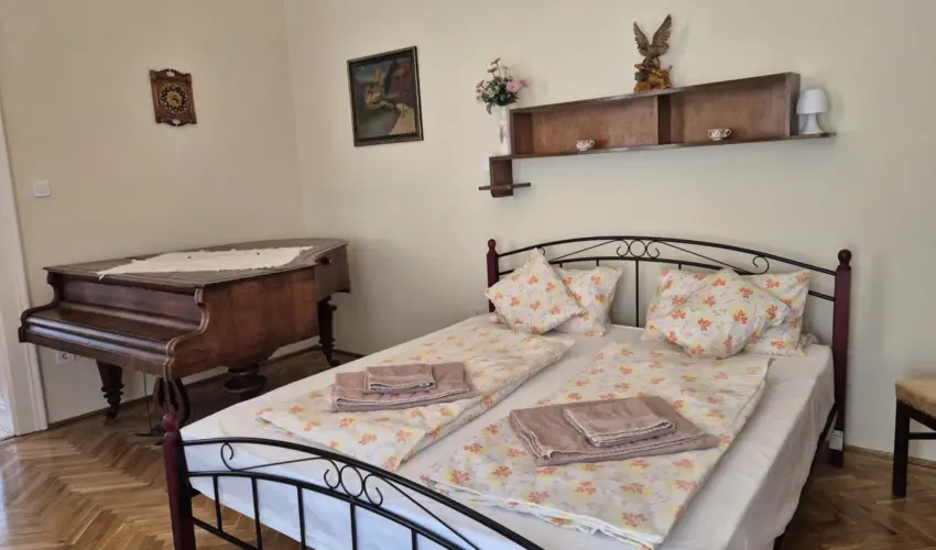 Belvrosi Zongors Apartman Keszthely