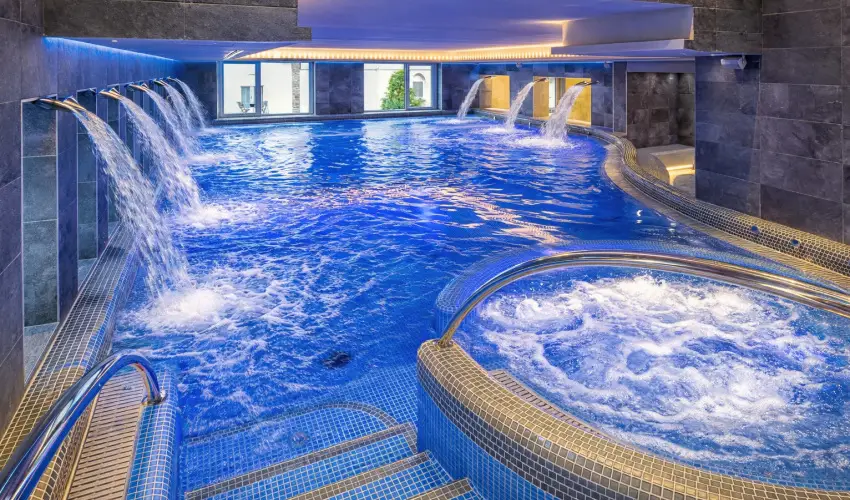 Bonvital Wellness & Gastro Hotel H�v�z H�v�z