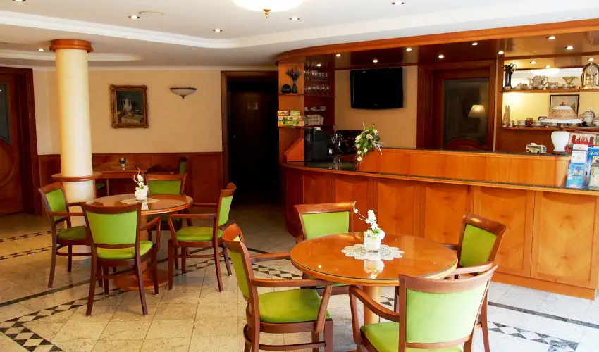 Fortuna Villa H�v�z