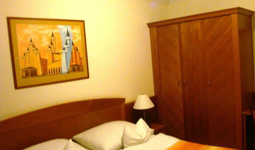 Fortuna Villa H�v�z