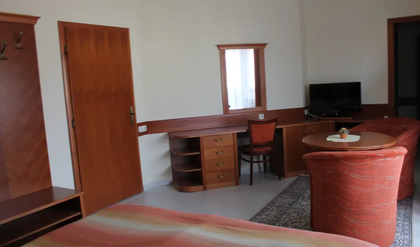 Fortuna Villa H�v�z