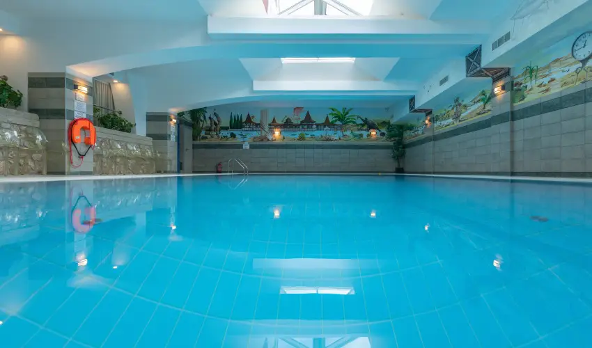 Holiday Club Apartman Hotel H�v�z H�v�z