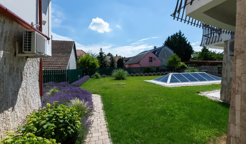 Holiday Club Apartman Hotel H�v�z H�v�z