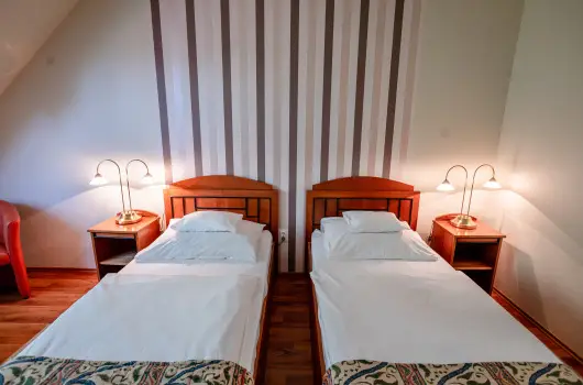 Hotel Erzsébet, Hévíz, Zalakaros - 21 km