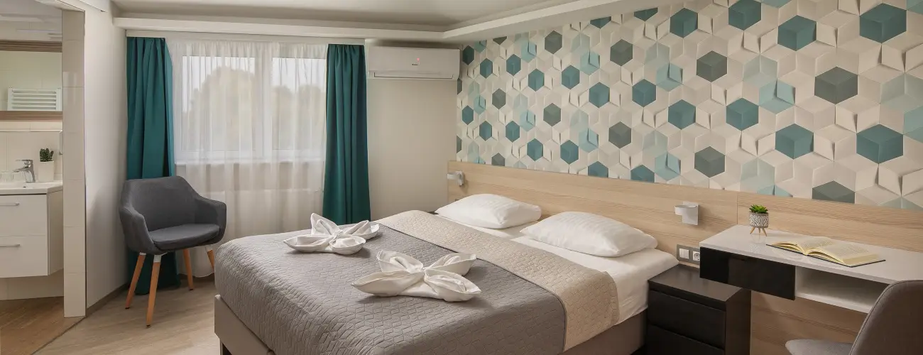 Kristly Hotel Keszthely - 2=3 Senior ajnlat ajndk jszakval