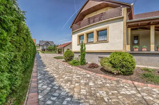 Mria Apartmanok, Zalakaros