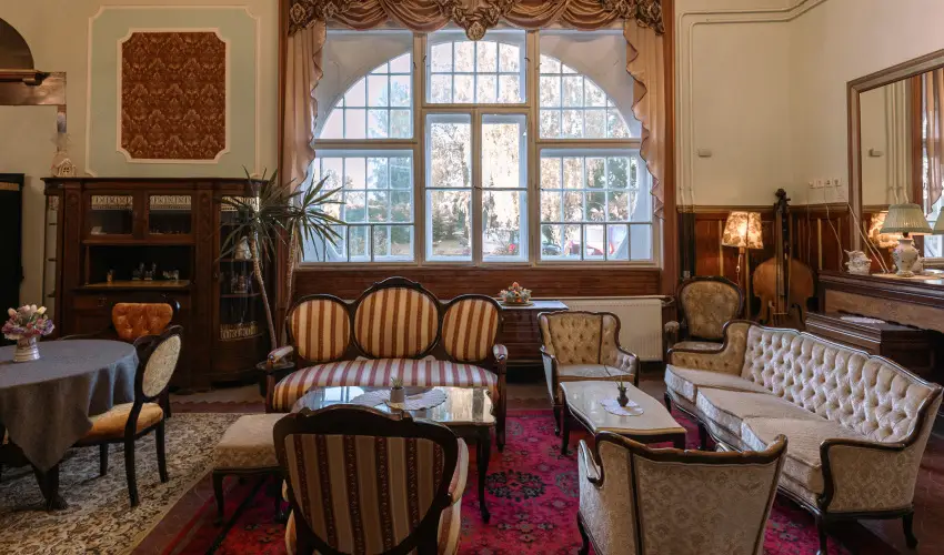 Meller Kast�ly Villa Csurg�