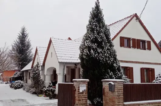 Ngy vszak Apartmanhz Zalakaros, Zalakaros