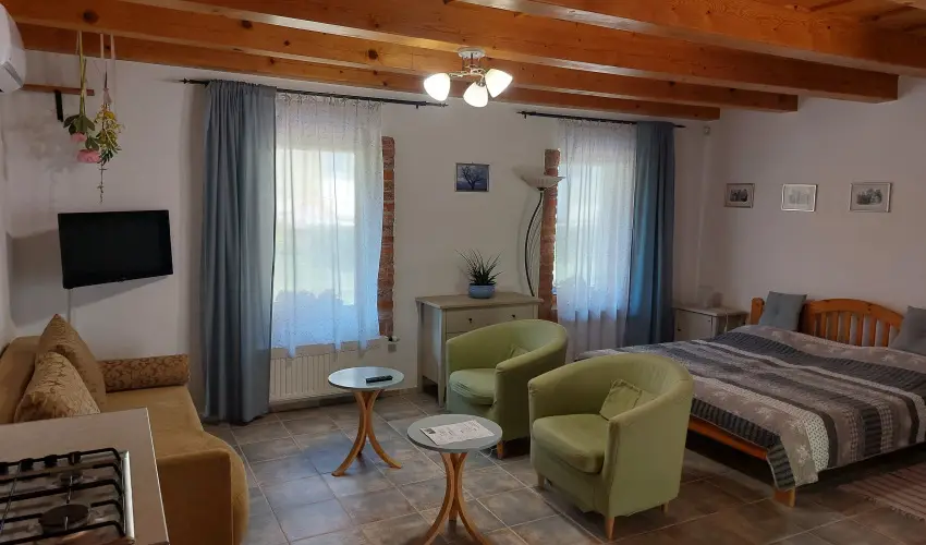Ngy vszak Apartmanhz Zalakaros Zalakaros