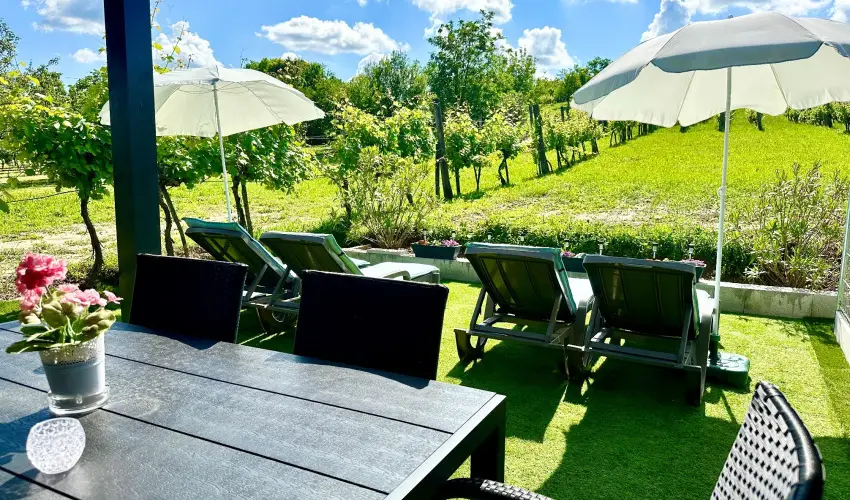 Szent Orb�n Panzi� Zalakaros - Kutyabar�t apartmanok Zalakaros