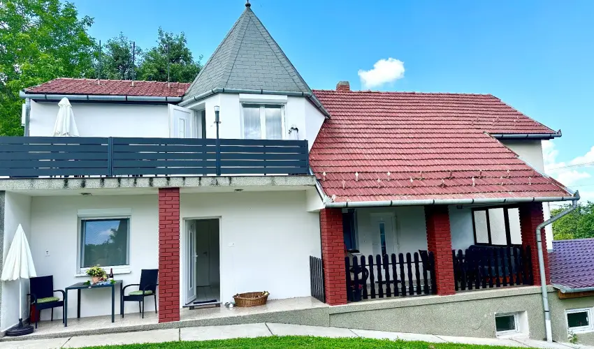 Szent Orb�n Panzi� Zalakaros - Kutyabar�t apartmanok Zalakaros