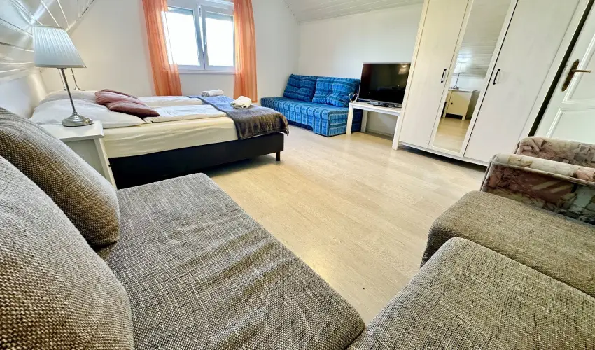 Szent Orb�n Panzi� Zalakaros - Kutyabar�t apartmanok Zalakaros