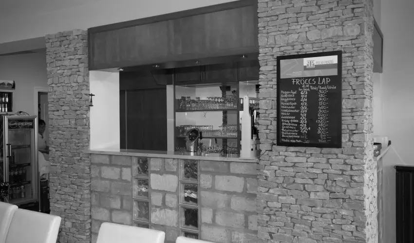 Pelso Panzi� Balatonm�riaf�rd�