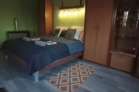 Pni Kuck Vendghz s Minifarm, Hosszvlgy, Zalakaros - 17 km