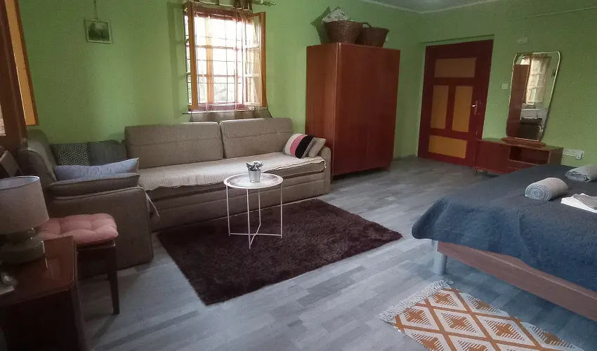 Póni Kuckó Vendégház és Minifarm  Hosszúvölgy