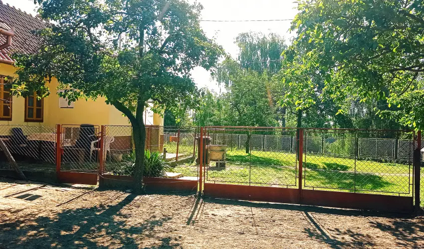 Póni Kuckó Vendégház és Minifarm  Hosszúvölgy