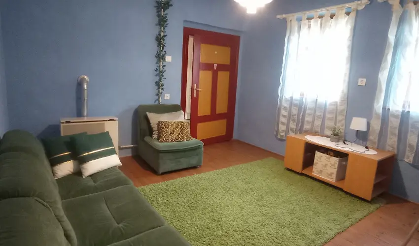 Póni Kuckó Vendégház és Minifarm  Hosszúvölgy