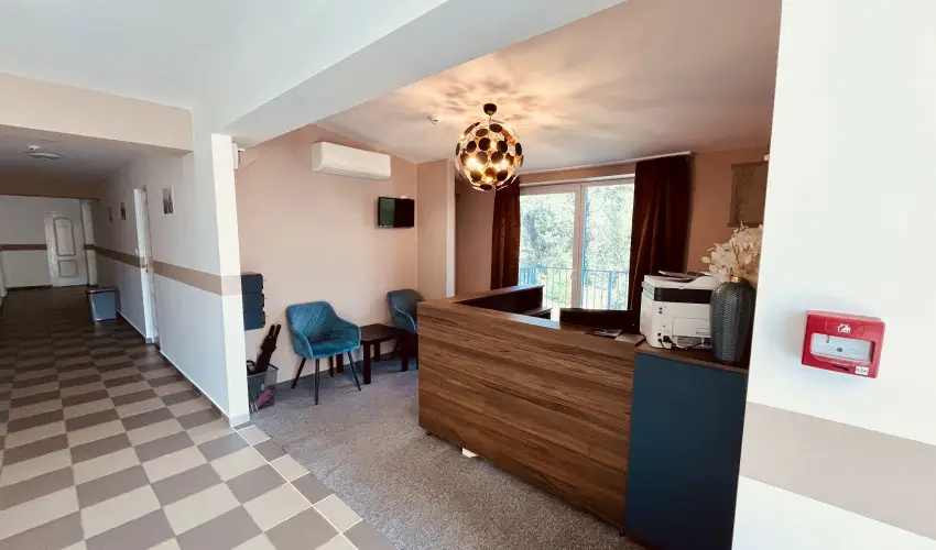 Port tterem & Panzi Balatonmriafrd