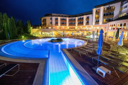 Lotus Therme Hotel & Spa, H�v�z, Zalakaros - 20 km
