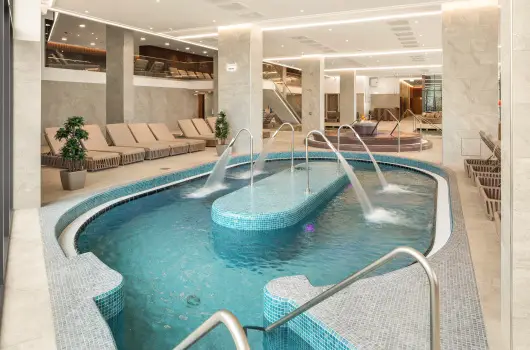 Sirius Hotel, Keszthely, Zalakaros - 21 km