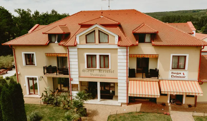 Szerencsemk Panzi Kehidakustny