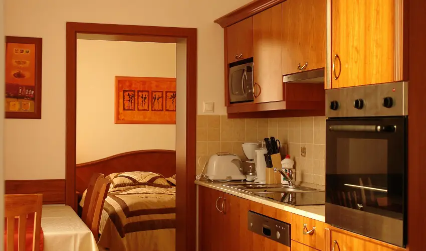 Szerencsemk Panzi Kehidakustny