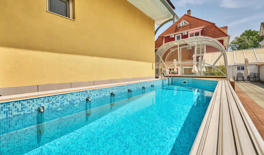 Tokajer Wellness Panzi� Keszthely