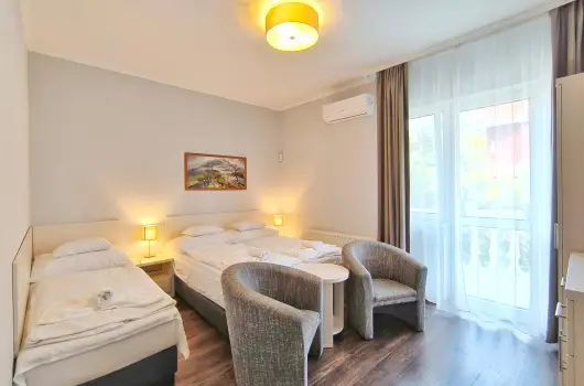 Tokajer Wellness Panzi�, Keszthely, Zalakaros - 21 km